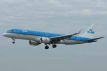 KLM  Cityhopper, Embraer ERJ-190STD, PH-EZP, c/n 19000347, in ZRH