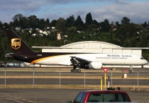 UPS - United Parcel Service, Boeing 757-24APF, N450UP, c/n 25472/659, in BFI