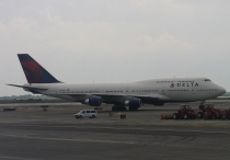 Delta Air Lines, Boeing 747-451, N675NW, c/n 33001/1297, in JFK