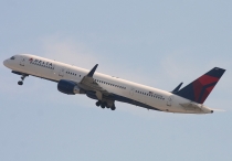 Delta Air Lines, Boeing 757-231(WL), N723TW, c/n 29378/907 in JFK