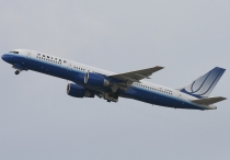 United Airlines, Boeing 757-222, N576UA, c/n 26690/524, in SEA