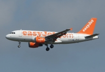 EasyJet Airline, Airbus A319-111, G-EZAJ, c/n 2742, in BRU