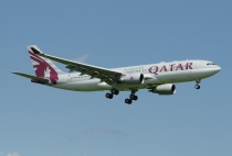 Qatar Airways, Airbus A330-202, A7-ACA, c/n 473, in ZRH