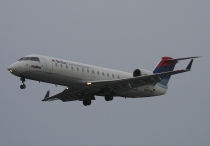 SkyWest Airlines (Delta Connection), Canadair CRJ-200LR, N457SW, c/n 7773, in SEA
