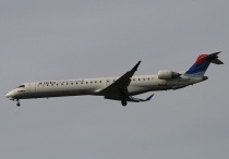 SkyWest Airlines (Delta Connection), Canadair CRJ-900LR, N807SK, c/n 15082, in SEA