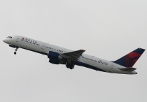 Delta Air Lines, Boeing 757-232, N697DL, c/n 30318/880, in SEA