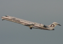Horizon Air, Canadair CRJ-700, N604QX, c/n 10019, in SEA