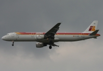 Iberia, Airbus A321-211, EC-IXD, c/n 2220, in LHR