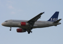 SAS - Scandinavian Airlines, Airbus A319-131, OY-KBT, c/n 3292, in LHR