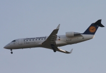 CityLine (Lufthansa Regional), Canadair CRJ-200LR, D-ACHK, c/n 7499, in LHR