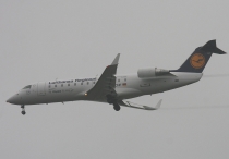 CityLine (Lufthansa Regional), Canadair CRJ-200LR, D-ACHF, c/n 7431, in LHR