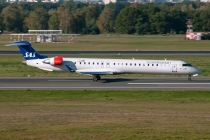 SAS - Scandinavian Airlines, Canadair CRJ-900ER, OY-KFL, c/n 15246, in TXL 
