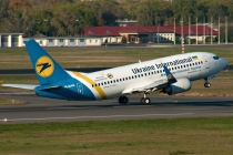 Ukraine Intl. Airlines, Boeing 737-33R(WL), UR-GAQ, c/n 28869/2887, in TXL