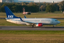 SAS - Scandinavian Airlines, Boeing 737-783(WL), LN-RNW, c/n 34549/3210, in TXL