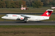 Swiss Intl. Air Lines, British Aerospace Avro RJ100, HB-IYZ, c/n E3338, in TXL