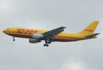 DHL Cargo (EAT - European Air Transport), Airbus A300B4-203F, OO-DLD, c/n 259, in LEJ