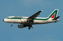 Alitalia, Airbus A319-112, EI-IMB, c/n 2033, in TXL 