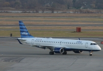 JetBlue Airways, Embraer ERJ-190AR, N273JB, c/n 19000073, in JFK