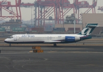 AirTran Airways, Boeing 717-2BD, N959AT, c/n 55021/5057, in EWR