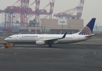 Continental Airlines, Boeing 737-824(WL), N76505, c/n 32834/2048, in EWR