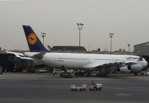 Lufthansa, Airbus A340-313X, D-AIFE, c/n 434, in EWR