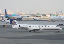 ExpressJet Airlines (Continental Express), Embraer ERJ-145XR, N14204, c/n 14500968, in EWR