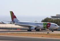 TAP Portugal, Airbus A330-202, CS-TOL, c/n 877, in LIS
