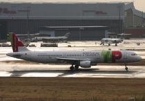 TAP Portugal, Airbus A321-211, CS-TJG, c/n 1713, in LIS
