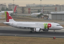 TAP Portugal, Airbus A320-214, CS-TNQ, c/n 3769, in LIS