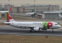 TAP Portugal, Airbus A320-214, CS-TNN, c/n 1816, in LIS