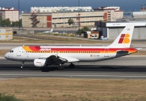 Iberia, Airbus A320-214, EC-IZH, c/n 2225, in LIS