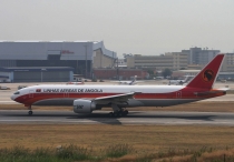 TAAG - Angola Airlines, Boeing 777-2M2ER, D2-TEE, c/n 34566/587, in LIS