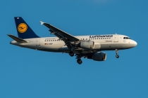 Lufthansa, Airbus A319-114, D-AILW, c/n 853, in TXL