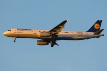 Lufthansa, Airbus A321-131, D-AIRH, c/n 412, in TXL