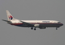 Malaysia Airlines, Boeing 737-4H6, 9M-MMX, c/n 26452/2501, in HKG