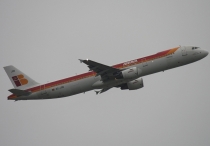 Iberia, Airbus A321-211, EC-JDR, c/n 2488, in FCO