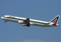 Alitalia, Airbus A321-112, I-BIXO, c/n 495, in FCO