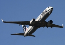 Alaska Airlines, Boeing 737-890(WL), N581AS, c/n 35188/2259, in PAE