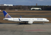 United Airlines, Boeing 757-224(WL), N18112, c/n 27302/653, in TXL