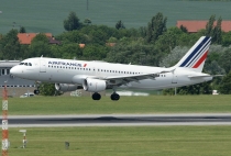Air France, Airbus A320-214, F-GKXV, c/n 4084, in PRG