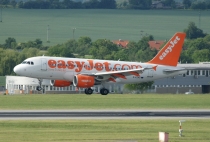 EasyJet Airline, Airbus A319-111, G-EZAG, c/n 2727, in PRG