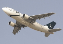 PIA - Pakistan Intl. Airlines, Airbus A310-325, AP-BGS, c/n 689, in DXB