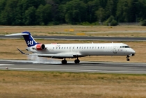 SAS - Scandinavian Airlines, Canadair CRJ-900ER, OY-KFG, c/n 15237, in TXL