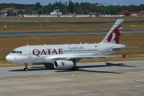 Qatar Airways, Airbus A319-133LR, A7-CJB, c/n 2341, in TXL