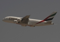 Emirates Airline, Airbus A380-861, A6-EDE, c/n 017, in DXB