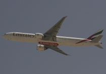Emirates Airline, Boeing 777-36NER, A6-EBN, c/n 32791/560, in DXB