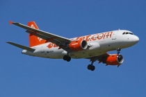 EasyJet Airline, Airbus A319-111, G-EZDK, c/n 3555, in SXF