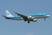KLM Cityhopper, Embraer ERJ-190STD, PH-EZL, c/n 19000334, in ZRH