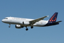 Brussels Airlines, Airbus A320-214, OO-SNB, c/n 1493, in BRU