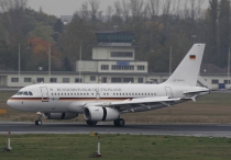 Luftwaffe - Deutschland, Airbus A319-133XCJ, 15+02, c/n 4060, in TXL